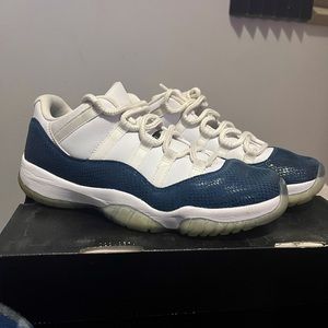 Blue Snakeskin Jordan 11 Low Size 9.5 (Used Good Condition)